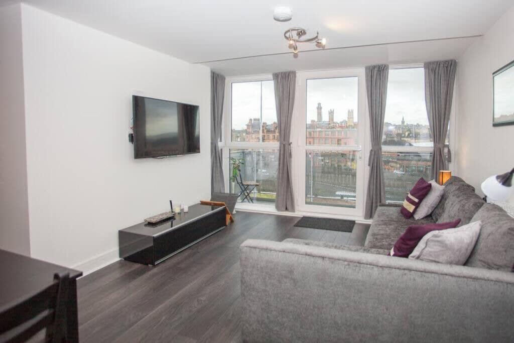 Beautiful Flat With Panoramic Views Over The City Glasgow Exterior foto